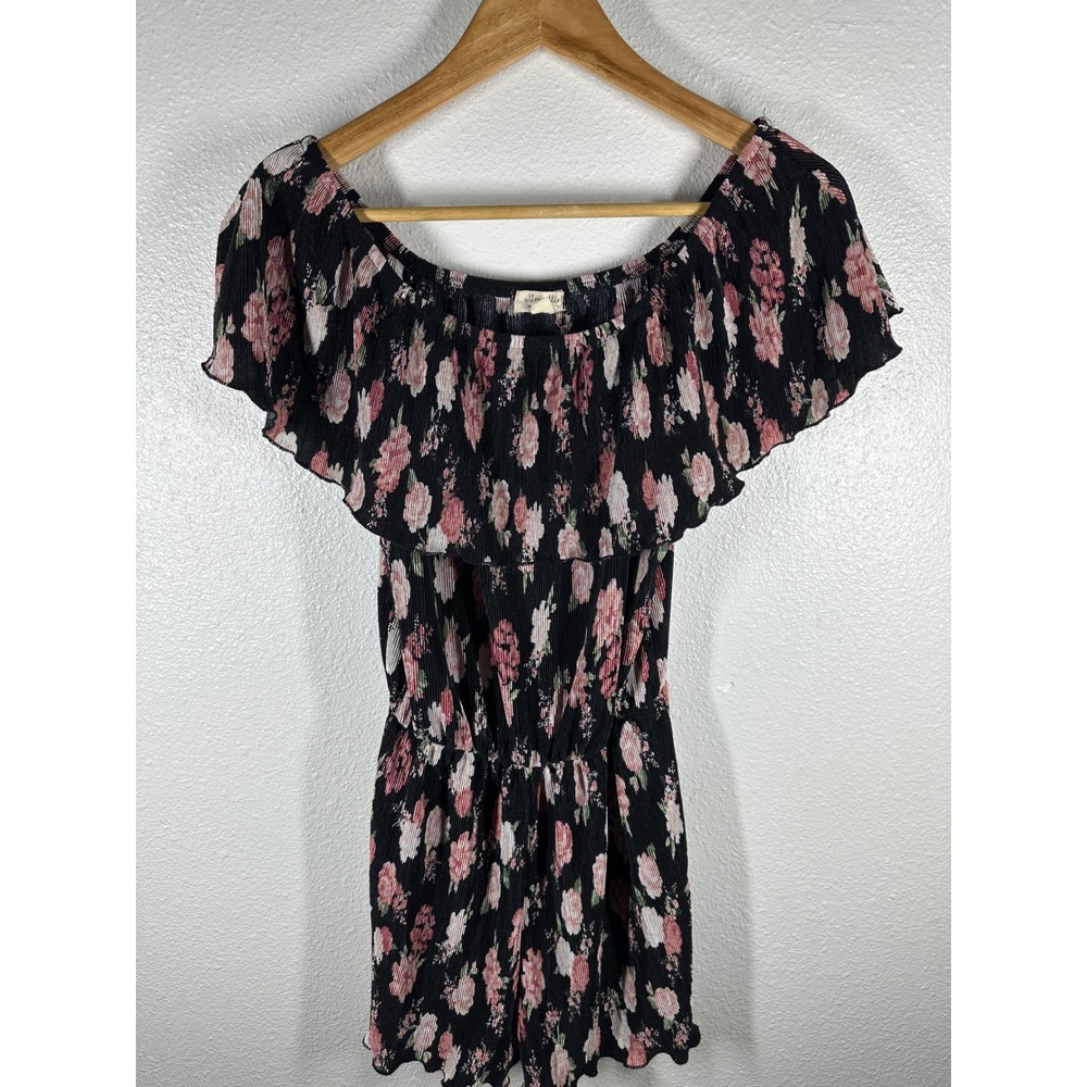 Ultra Flirt Romper Womens S‎ Black Pink Floral Off Shoulder Pleated Ruffle 6837